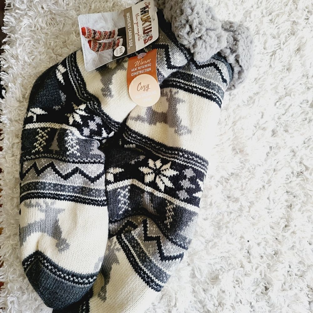 New Muk Luks warm fleece lined cabin sox - Picture 2 of 5